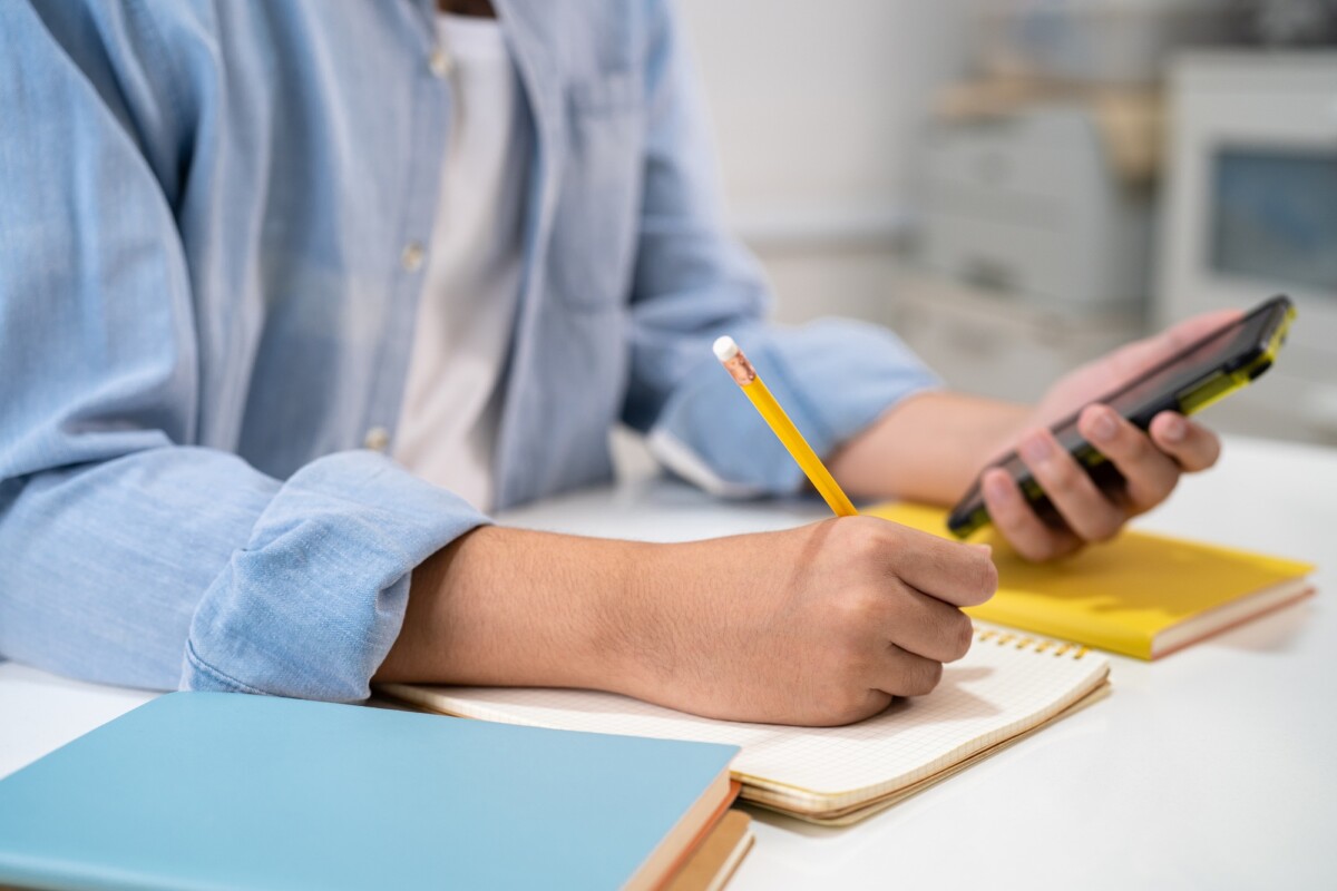 Average online college tuition masters degree